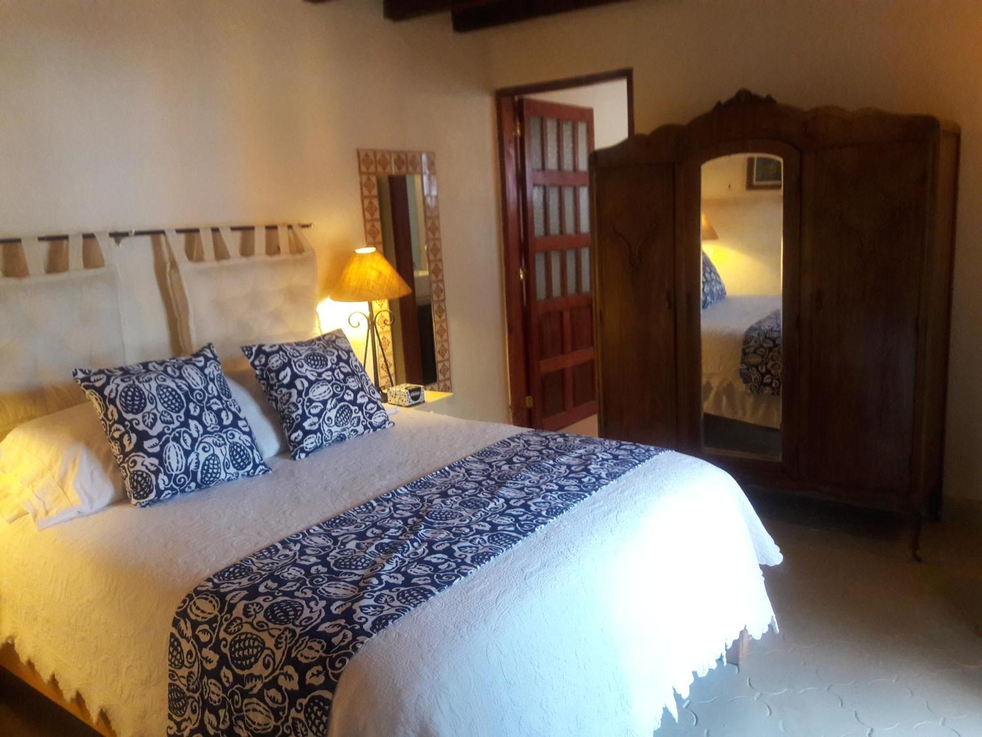 הוילה סאן מיגל דה אלנדה Pied A Terre At Casitas Aparicio מראה חיצוני תמונה